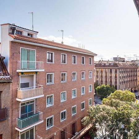 Elegant 1 Bedroom Apartment In The Heart Of Centro Madrid Bagian luar foto