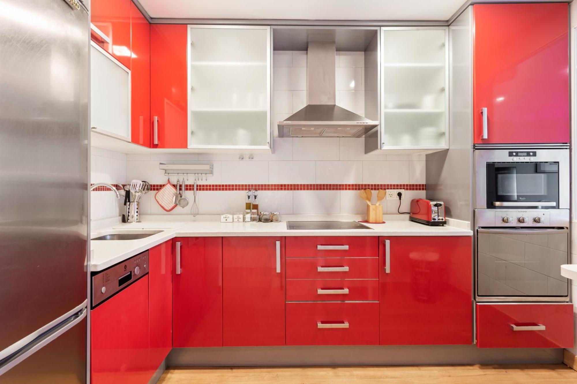 Elegant 1 Bedroom Apartment In The Heart Of Centro Madrid Bagian luar foto